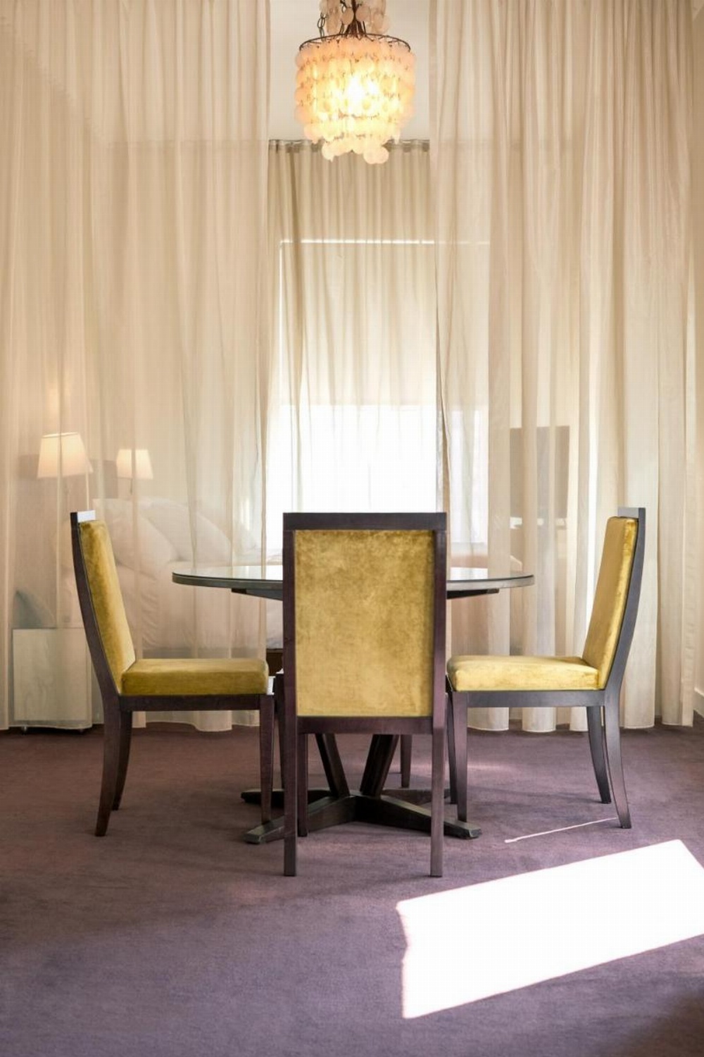 Room image 3